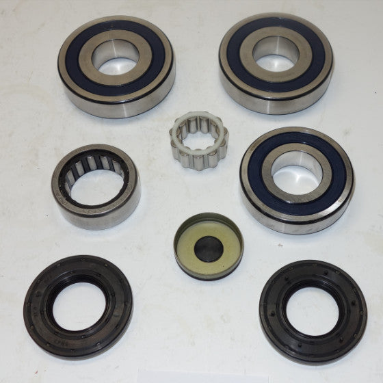 NSG370 Transmission Bearing/Seal Kit 04-08 Crossfire/07-08 Nitro/05-08 Jeep Liberty/05-14 Jeep Wrangler 6-Speed Manual Trans USA Standard Gear ZMBK478